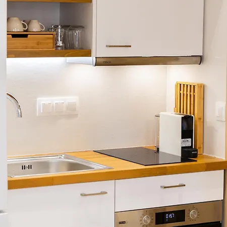 Cf Suite, Elegant Old Town Retreat, With Fortezza Views Apartment *